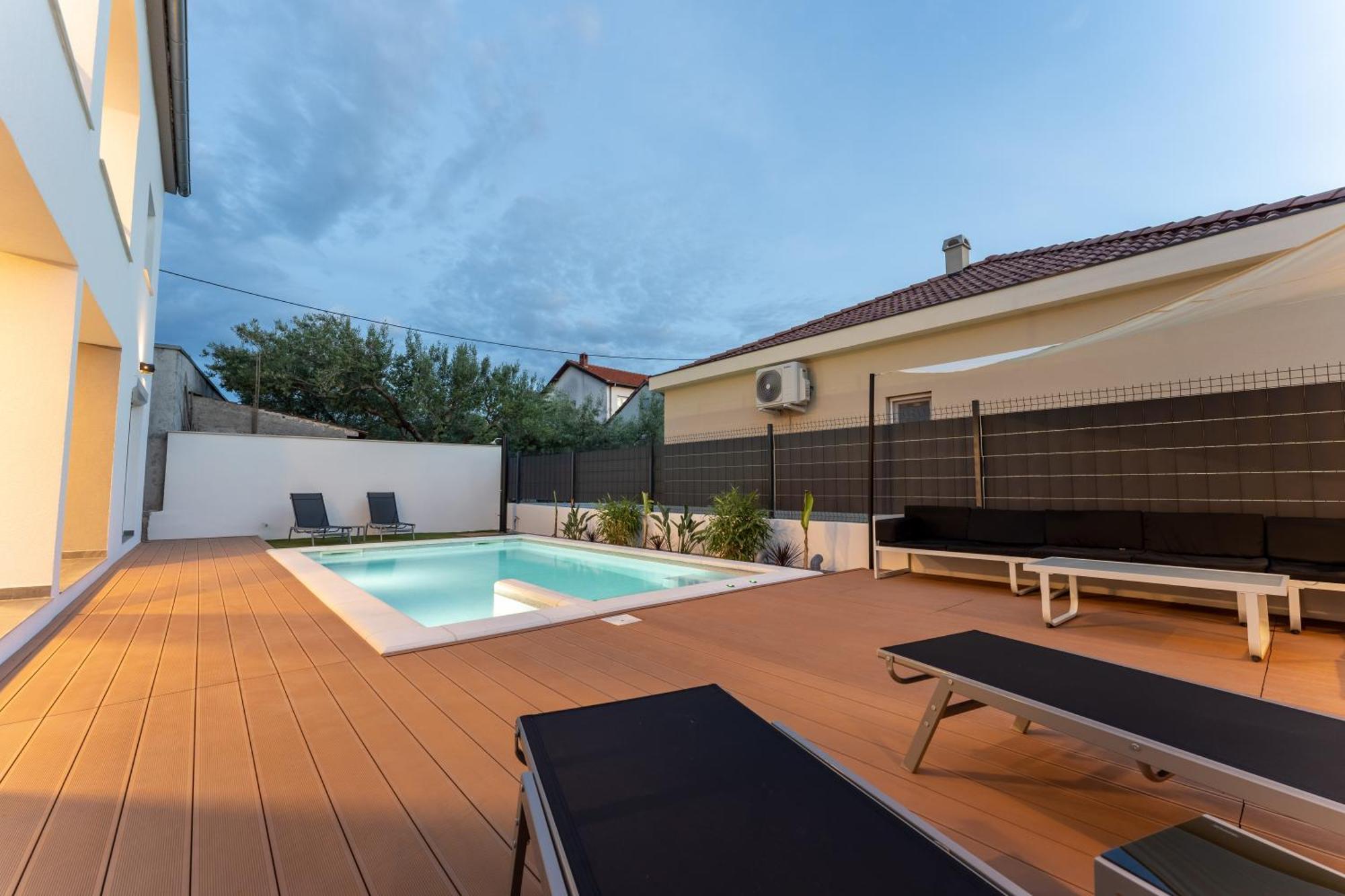 Bernie Apartments With A Pool Zadar Luaran gambar