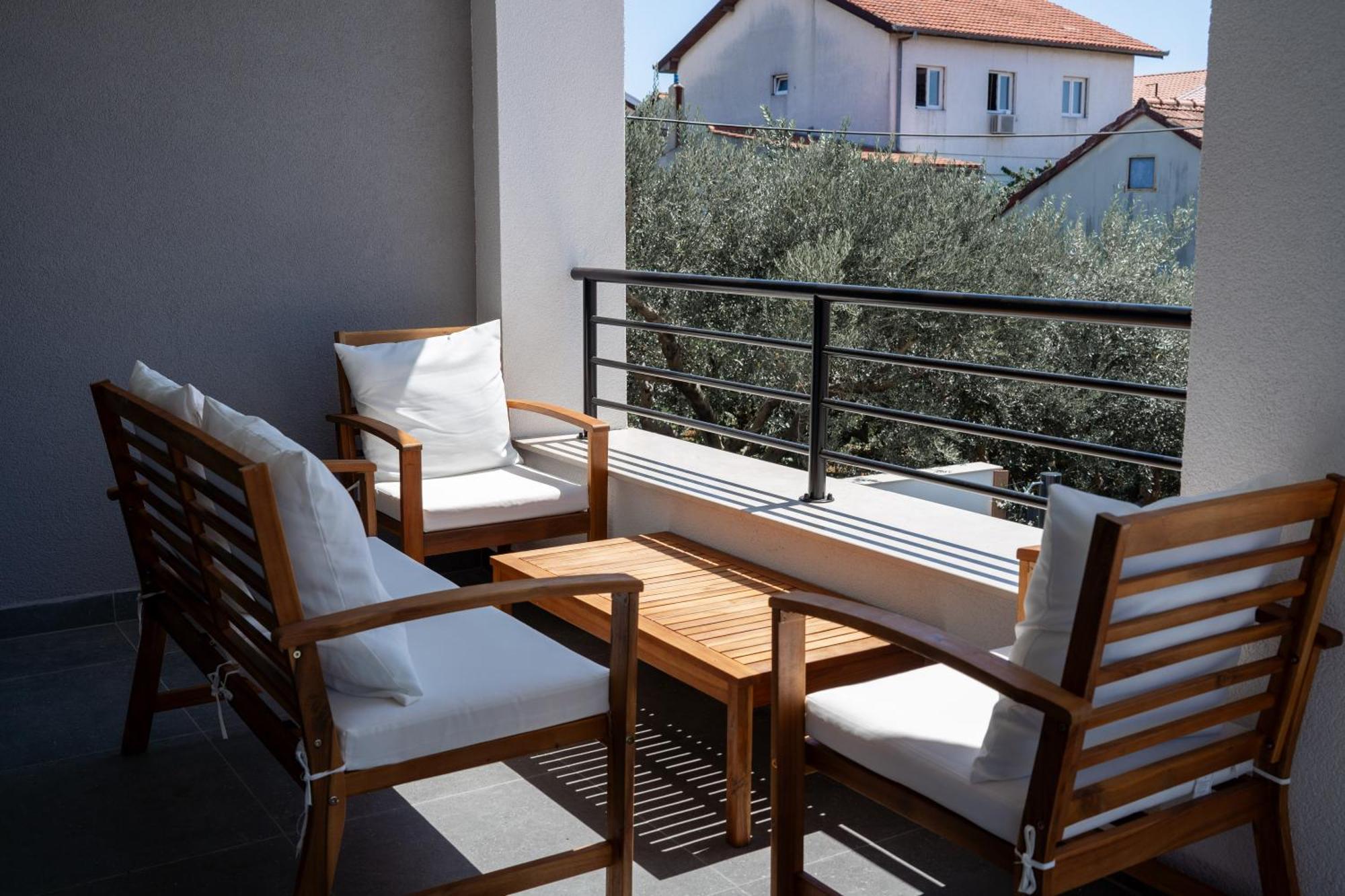 Bernie Apartments With A Pool Zadar Luaran gambar